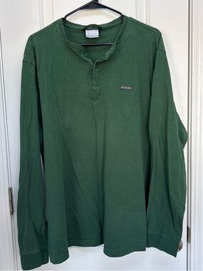 Columbia Men's Long-Sleeve Henley Shirt - Forest Green